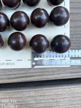 Load image into Gallery viewer, Vintage Wood Ball Buttons - 21 Buttons - 20mm or 1/2 Inch - Round Dark Brown Wood Buttons