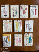 Load image into Gallery viewer, 10 Vintage Sewing Patterns - Bust 36 - PL44 - Butterick Simplicity Advance B6454 A6306 B2478 A8321 S4628 S2242 B6725 S9722 B9985 S1911