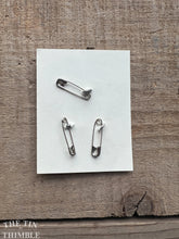 Load image into Gallery viewer, Norwegian Pewter Buttons - Vintage Scandinavian Silver Buttons for Sweaters and Knitwear - 20mm