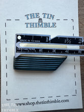 Load image into Gallery viewer, Vintage Bakelite Buttons - Single Two-Color Bakelite Button - 45mm (1 3/4 Inch) x 22mm