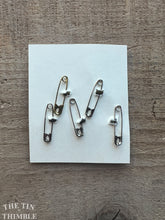 Load image into Gallery viewer, Vintage Gold Shank Buttons - Set of 5 - 15mm (5/8 Inches) - Gold Metal Buttons