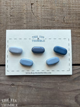 Load image into Gallery viewer, Vintage Toggle Closures - Plastic Toggle Buttons in Shades of Blue - Set of Five - 26mm (1 Inch)