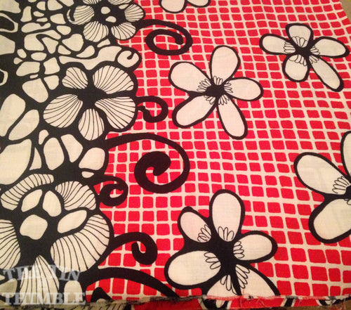 Border Print Fabric Hawaiian Polynesian Red Black White - 2 Yards - Fabric Yardage / Vintage Yardage / Cotton Fabric / 1970s Fabric