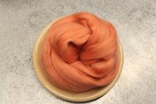 Load image into Gallery viewer, Rouge Superfine Merino Wool Roving - 1 oz - Nuno Felting / Wet Felting / Felting Supplies / Pink Roving / Extra Fine / Superfine Roving