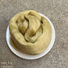 Load image into Gallery viewer, Sage Superfine Merino Wool Roving - 1 oz - Nuno Felting / Wet Felting / Felting Supplies / Green Roving / Extra Fine / Superfine Roving