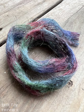Load image into Gallery viewer, Tubular Yarn #41 / Felting Fiber / Cool Fiber - 18" - Nuno Felting / Wet Felting / Felting Supplies / Textural Fiber / Felting Yarn