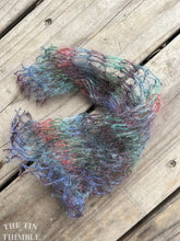 Load image into Gallery viewer, Tubular Yarn #41 / Felting Fiber / Cool Fiber - 18" - Nuno Felting / Wet Felting / Felting Supplies / Textural Fiber / Felting Yarn