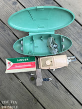Load image into Gallery viewer, Vintage Buttonholer 489500 by Singer - Vintage Button Hole Maker with Case
