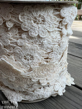 Load image into Gallery viewer, 100% Cotton Vintage Crocheted Trim - Ecru Cotton Flower Trim - Sold by the Half Yard