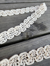 Load image into Gallery viewer, Crocheted Cotton Lace Trim - By the Half Yard - 1" Wide - Vintage Off White