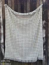 Load image into Gallery viewer, Handwoven Pure Wool Throw Blanket - Pinwheel Pattern - Wool Grown, Spun and Woven in Northern California - 100% USA Made by Women