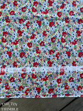 Load image into Gallery viewer, Vintage Voile - Printed 100% Cotton Fabric - 2 Yards - Soft Authentic Vintage Light Weight Voile Fabric