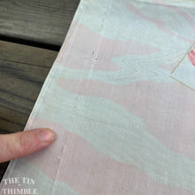 Load image into Gallery viewer, Japanese Kimono Fabric, Authentic Vintage - 14.5" x 42" - Pure Silk Habotai - Flawed