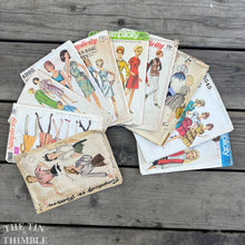 Load image into Gallery viewer, 10 Vintage Simplicity Sewing Patterns - Bust 32.5 - PL42 - Simplicity 4356 7868 4859 8585 4995 7794 8028 8585 4393 5545 8351