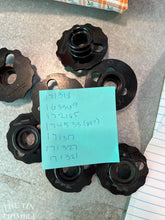 Load image into Gallery viewer, Vintage Singer Stitch Discs - 'Top Hat' Cams / Singer Sewing Machine Parts / 171318 163369 172185 174533 171317 171327 171321