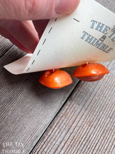 Load image into Gallery viewer, Vintage Plastic Square Buttons - Card of 2 - Mid Century Plastic Buttons - 25mm (1 inch)