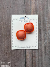 Load image into Gallery viewer, Vintage Plastic Square Buttons - Card of 2 - Mid Century Plastic Buttons - 25mm (1 inch)