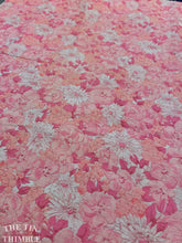 Load image into Gallery viewer, Vintage Floral Cotton - Printed Cotton/Poly Fabric - Atypical Shaped Piece - Soft Authentic Vintage Light Weight Fabric