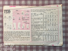 Load image into Gallery viewer, Vintage Sewing Pattern / Girls Dress Pattern / Girls Shorts Pattern / Simplicity 7235 / Size 34 Breast 23 - INCOMPLETE- 60s Dress Pattern