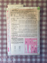 Load image into Gallery viewer, Vintage Sewing Pattern / Simplicity Dress Pattern / Simplicity 9330 / Bust 36 / Tie Collar Dress / Simplicity Jiffy / 1970s Fashion