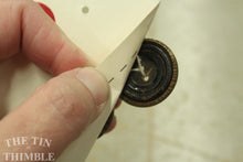 Load image into Gallery viewer, Celluloid Buttons #12 / Vintage Celluloid / 1930s Buttons / 1940s Buttons / Antique Buttons / Vintage Sewing Notions / Celluloid Buttons