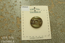 Load image into Gallery viewer, Celluloid Button #7 / Vintage Celluloid / 1930s Buttons / 1940s Buttons / Antique Buttons / Vintage Sewing Notions / Celluloid Buttons