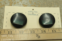 Load image into Gallery viewer, Celluloid Buttons #51 / Vintage Celluloid / 1930s Buttons / 1940s Buttons / Antique Buttons / Vintage Sewing Notions / Celluloid Buttons