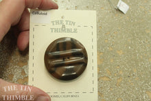 Load image into Gallery viewer, Celluloid Button / #31/ Vintage Celluloid / 1930s Buttons / 1940s Buttons / Antique Buttons / Vintage Sewing Notions / Celluloid Buttons