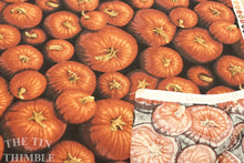 Load image into Gallery viewer, Pumpkin Fabric / Quilting Panel / Halloween Fabric - 1 yard - Pumpkin Print / Fall Pumpkins / Pumpkin Cotton / Halloween Pumpkin Print