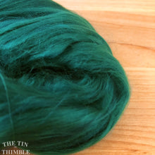 Load image into Gallery viewer, Cultivated Bombyx (Mulberry) Silk Fiber for Spinning or Felting in Ireland - 3.5 Grams or More
