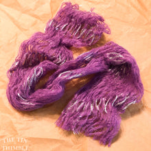 Load image into Gallery viewer, Tubular Yarn #17 / Felting Fiber / Cool Fiber - 18" - Nuno Felting / Wet Felting / Felting Supplies / Textural Fiber / Felting Yarn