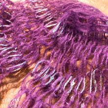 Load image into Gallery viewer, Tubular Yarn #17 / Felting Fiber / Cool Fiber - 18" - Nuno Felting / Wet Felting / Felting Supplies / Textural Fiber / Felting Yarn