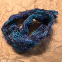 Load image into Gallery viewer, Tubular Yarn #19 / Felting Fiber / Cool Fiber - 18" - Nuno Felting / Wet Felting / Felting Supplies / Textural Fiber / Felting Yarn