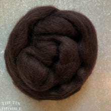 Load image into Gallery viewer, Dark Brown CORRIEDALE Wool Roving - 1 oz - Nuno Felting / Wet Felting / Felting Supplies / Hand Felting / Needle Felting / Fiber Art
