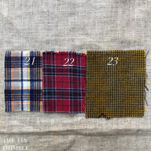 Load image into Gallery viewer, 100% Wool Felt Square - Vintage Plaid Wool - Wool Flat Felt Fabric for Embroidery, Applique & Crafts