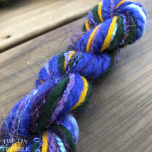 Load image into Gallery viewer, Merino Wool Roving Pack WITH EMBELLISHMENTS - Pansy Purple - Six Colors, 1 Ounce Each - High Quality Wool for Felting, Weaving and Spinning