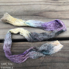 Load image into Gallery viewer, Tubular Yarn #31 / Felting Fiber / Cool Fiber - 18" - Nuno Felting / Wet Felting / Felting Supplies / Textural Fiber / Felting Yarn