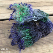 Load image into Gallery viewer, Tubular Yarn #32 / Felting Fiber / Cool Fiber - 18" - Nuno Felting / Wet Felting / Felting Supplies / Textural Fiber / Felting Yarn