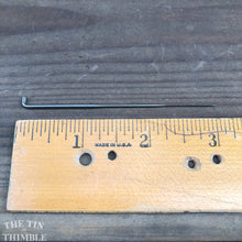 Load image into Gallery viewer, Set of 3 #36 Triangle Felting Needles - Needles for Dry Felting