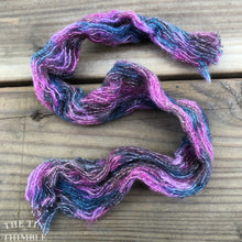 Load image into Gallery viewer, Tubular Yarn #37 / Felting Fiber / Cool Fiber - 18" - Nuno Felting / Wet Felting / Felting Supplies / Textural Fiber / Felting Yarn