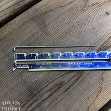 Load image into Gallery viewer, Set of 3 #32 Triangle Felting Needles - Needles for Dry Felting