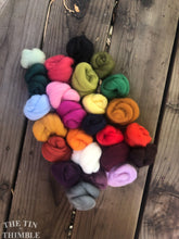 Load image into Gallery viewer, Mixed Corriedale Wool Roving Pack - 3.25 oz Total - Small Quantities for Felting and Crafts
