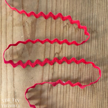 Load image into Gallery viewer, Vintage Narrow Rick Rack in Red - By the Half Yard - 100% Cotton Vintage Zig Zag Ribbon