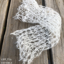 Load image into Gallery viewer, Tubular Yarn #39 / Felting Fiber / Cool Fiber - 18" - Nuno Felting / Wet Felting / Felting Supplies / Textural Fiber / Felting Yarn