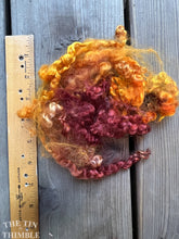 Load image into Gallery viewer, Mohair Locks for Felting, Spinning or Weaving - 1/4 Oz - Hand Dyed in the Color &#39;Pansy&#39;

