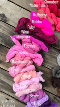 Load image into Gallery viewer, Dusty Rose Pink Merino Wool Roving - 21.5 micron -1 oz - For Nuno Felting, Wet Felting, Weaving, Spinning and More