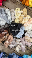 Load image into Gallery viewer, Black Merino Wool Roving - 21.5 micron -1 oz - For Nuno Felting, Wet Felting, Weaving, Spinning and More

