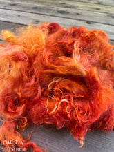 Load image into Gallery viewer, Adult Mohair Locks for Felting, Spinning or Weaving - 1/4 Oz - Hand Dyed in the Color &#39;Flame&#39;
