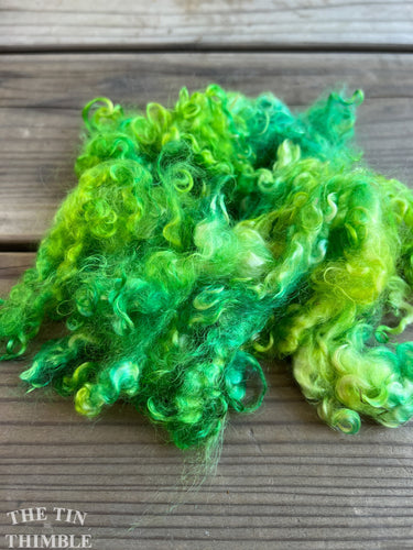 Mohair Locks for Felting, Spinning or Weaving - 1/4 Oz - Hand Dyed in the Color 'Summer Green'