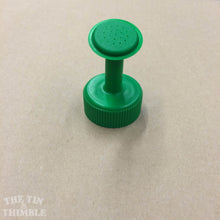Load image into Gallery viewer, ONE Bottle Top Sprinkler / Nuno Felting Water Sprinkler / Wet Felting Tool / Laundry Sprinkler / Color May Vary / Ball Brause Alternative